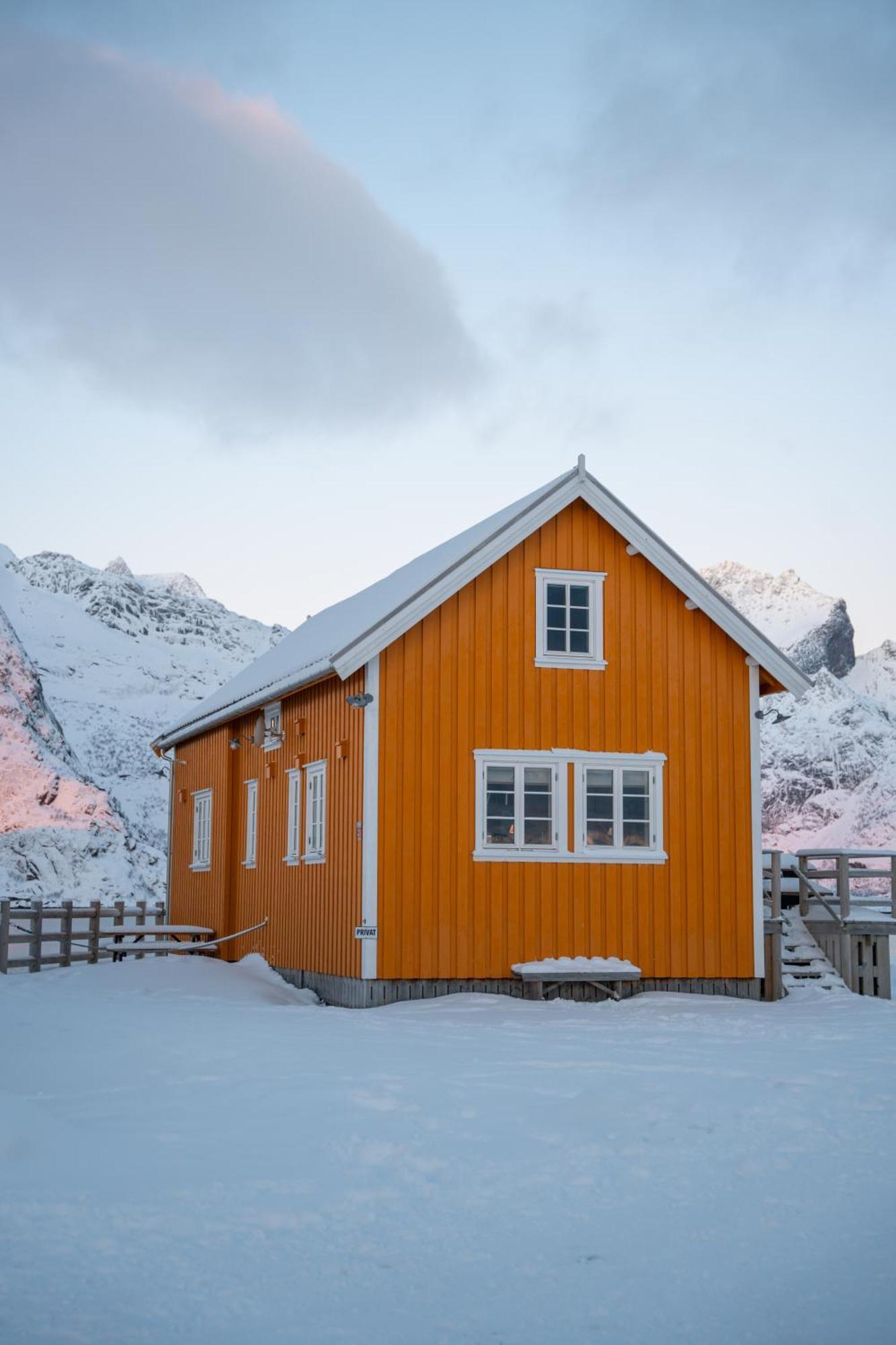 MINI SAKRISØY Apartment Reine Eksteriør billede